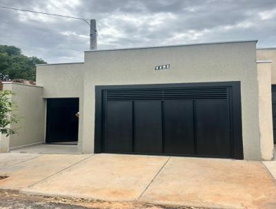 Casa para Venda, em Ara�atuba, bairro JARDIM BRAS�LIA, 2 dormit�rios, 1 banheiro, 1 su�te, 2 vagas